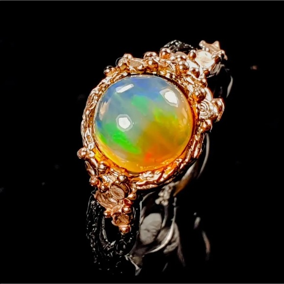 ⭐️Outstanding Genuine Flashing Fiery Opal Ring